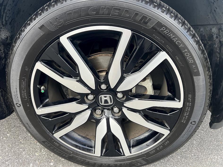 used 2019 Honda Pilot car, priced at $22,488