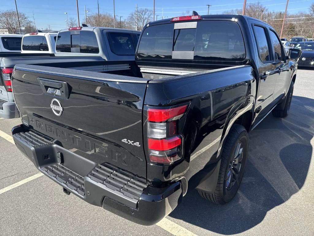 new 2025 Nissan Frontier car, priced at $41,020