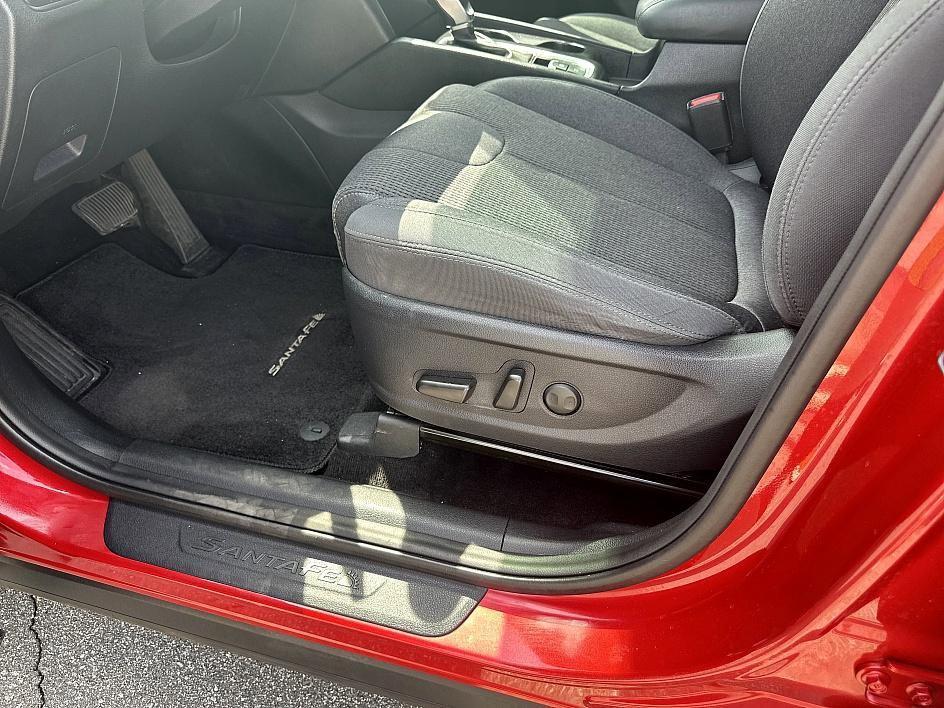 used 2020 Hyundai Santa Fe car, priced at $18,988