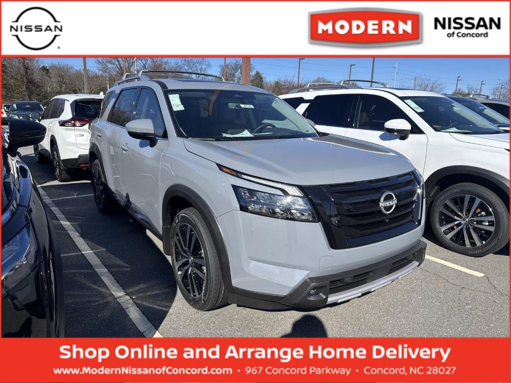 new 2025 Nissan Pathfinder car, priced at $50,390