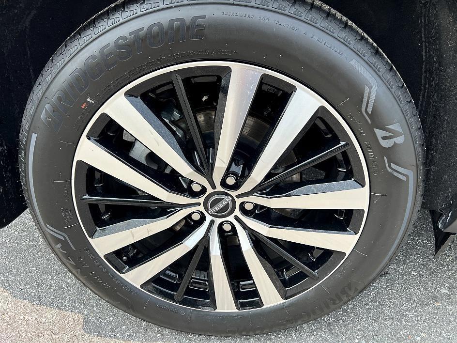 used 2024 Nissan Pathfinder car, priced at $42,988