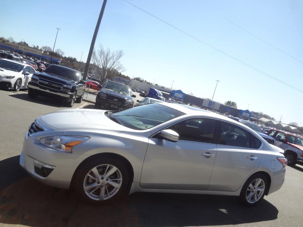 used 2014 Nissan Altima car, priced at $10,988