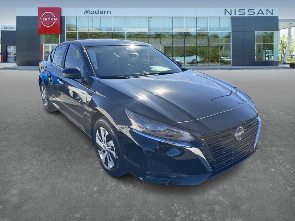 new 2025 Nissan Altima car, priced at $26,450