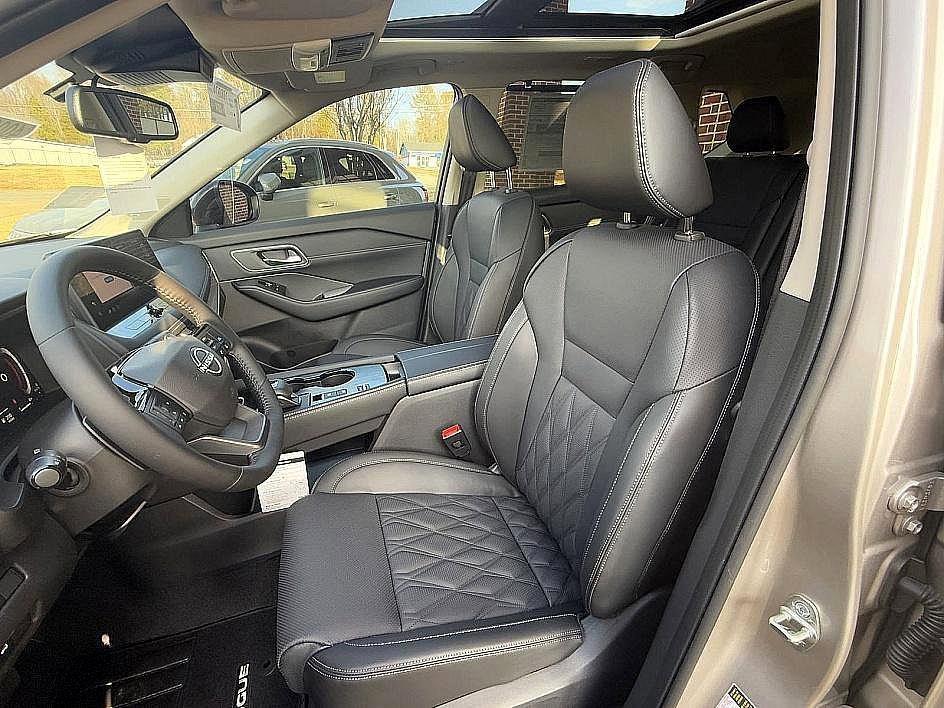 new 2025 Nissan Rogue car, priced at $40,052