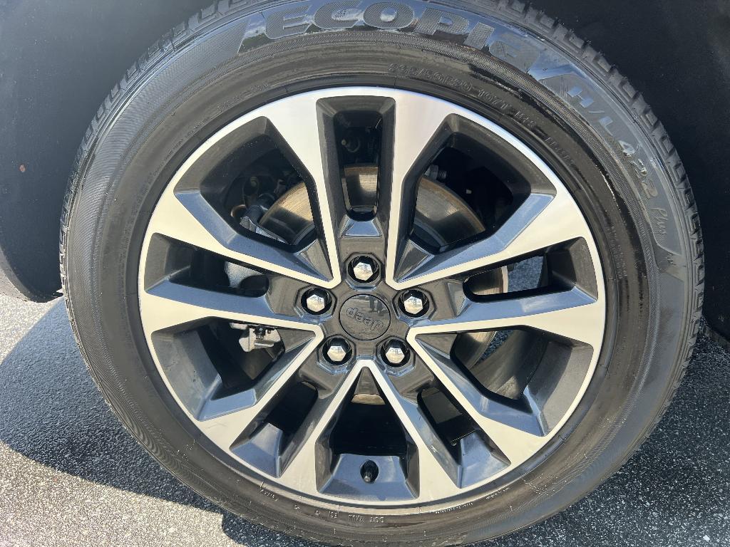 used 2021 Jeep Grand Cherokee L car, priced at $35,775
