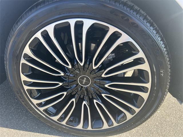 used 2025 Lincoln Aviator car, priced at $74,488