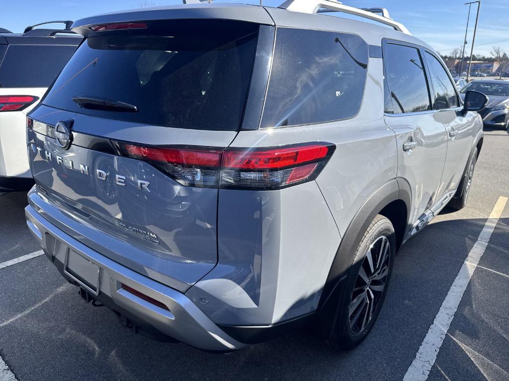 new 2025 Nissan Pathfinder car, priced at $51,280