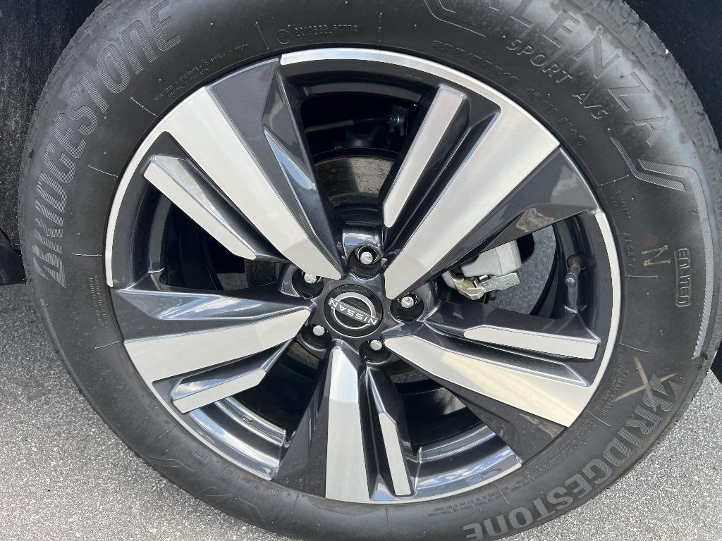 used 2024 Nissan Rogue car, priced at $32,975