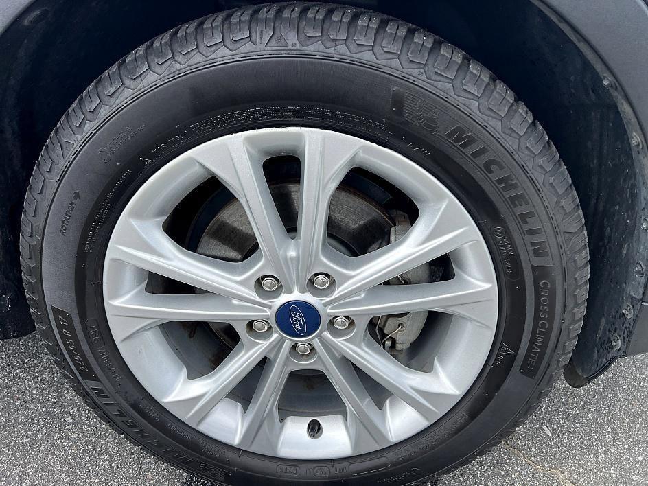 used 2019 Ford Escape car, priced at $10,975