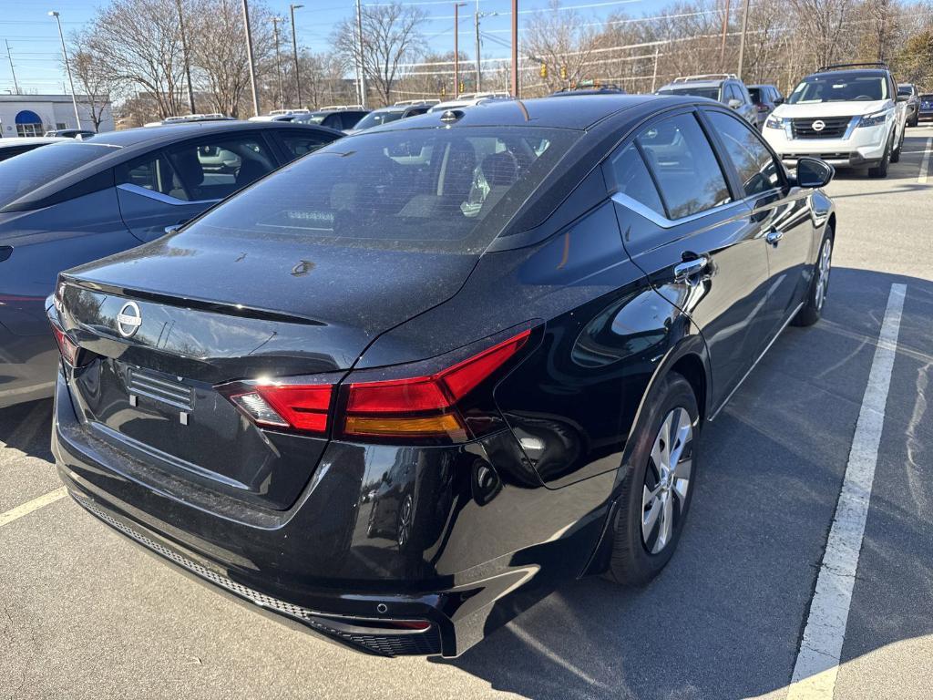 new 2025 Nissan Altima car, priced at $26,950