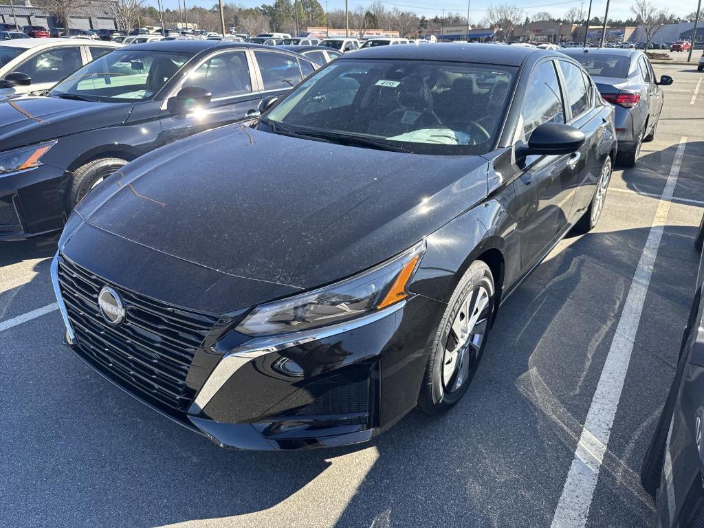 new 2025 Nissan Altima car, priced at $25,250