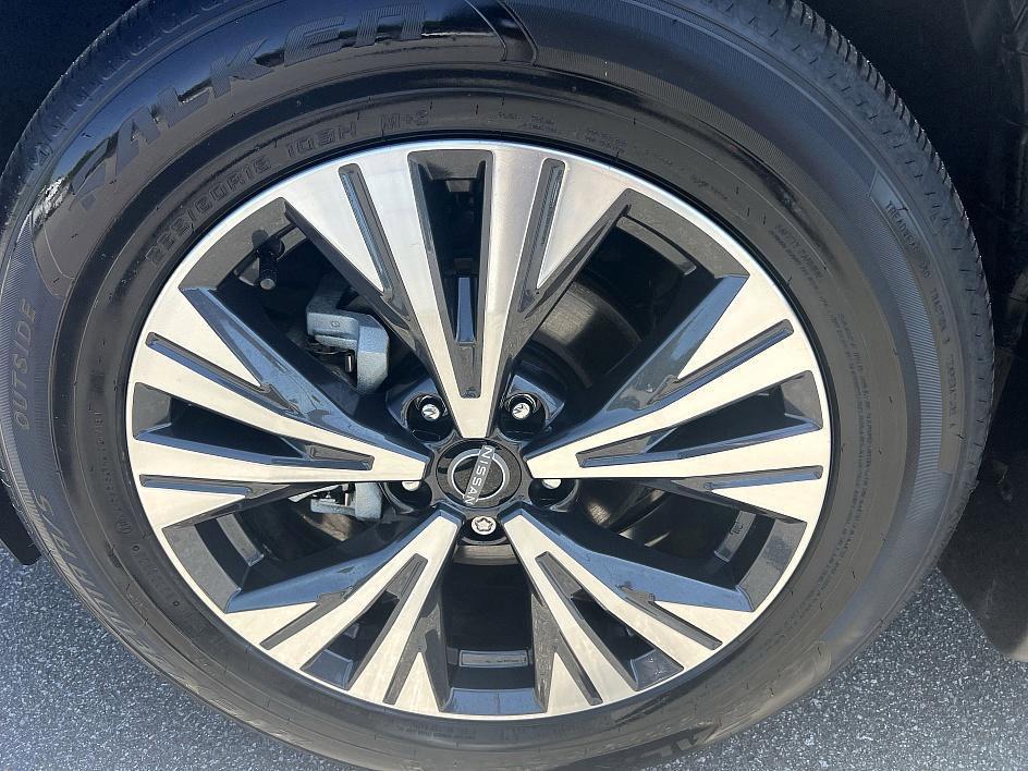 used 2023 Nissan Rogue car, priced at $23,988