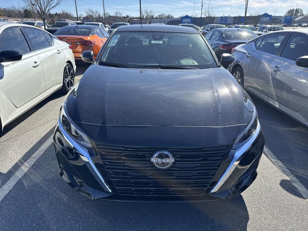 new 2025 Nissan Altima car, priced at $26,125