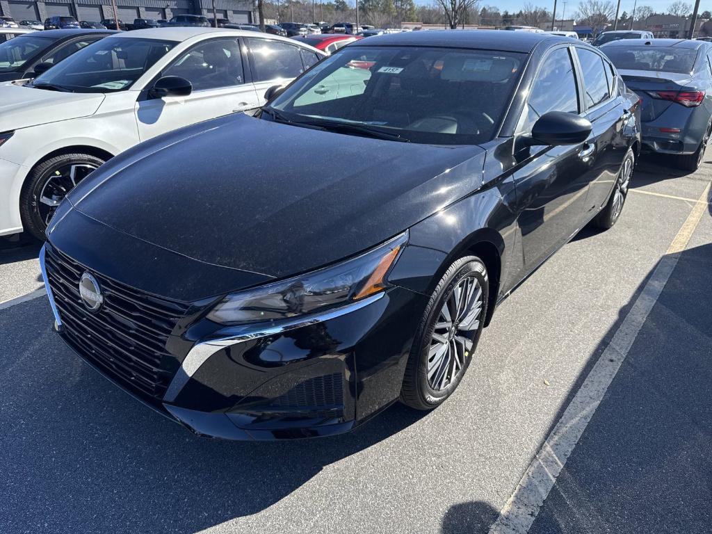 new 2025 Nissan Altima car, priced at $26,125