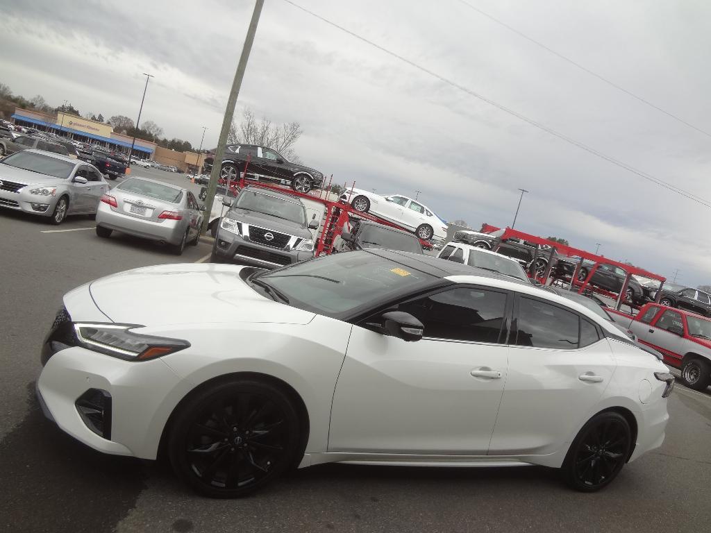 used 2023 Nissan Maxima car, priced at $32,988