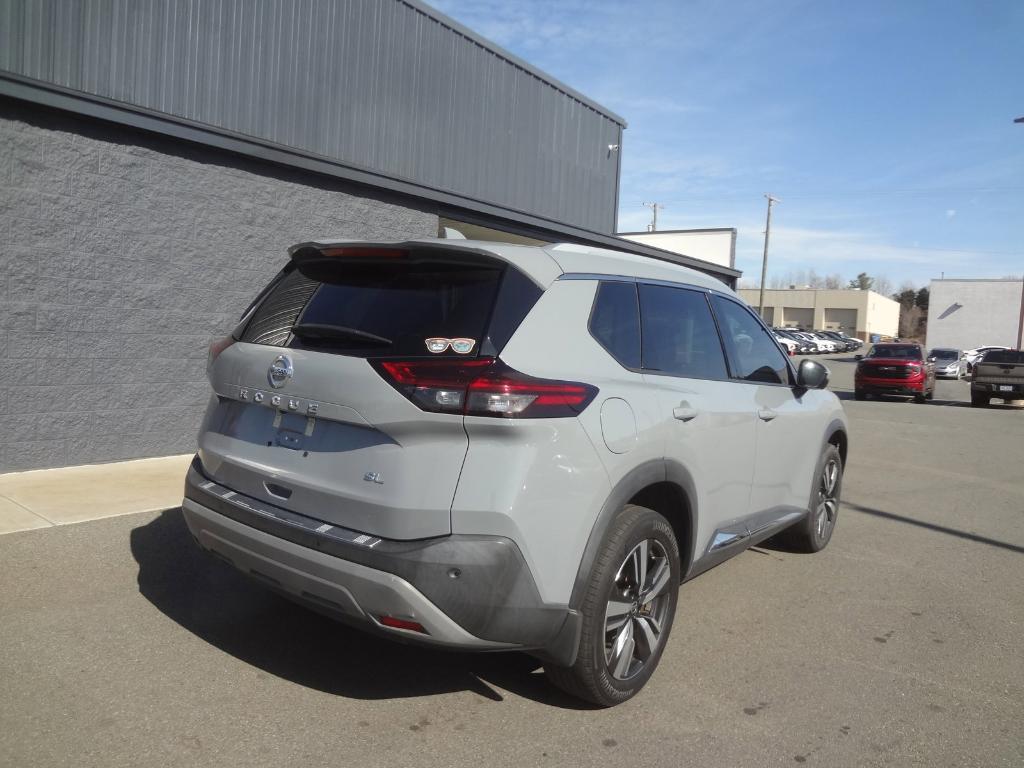 used 2021 Nissan Rogue car, priced at $25,988