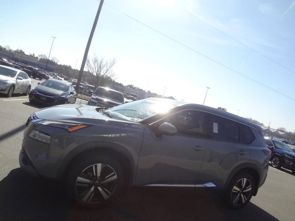 used 2021 Nissan Rogue car, priced at $25,988