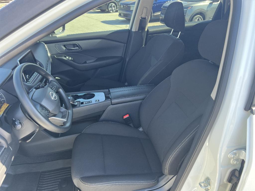 used 2025 Nissan Rogue car, priced at $24,988