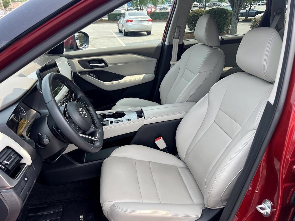 used 2023 Nissan Rogue car, priced at $27,975