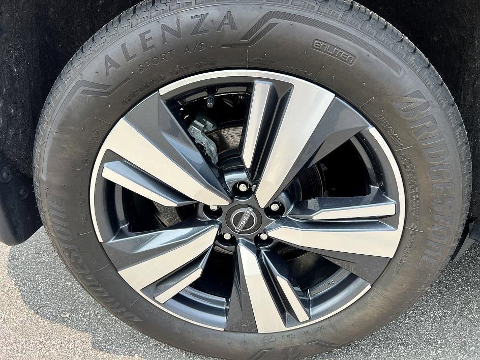 used 2023 Nissan Rogue car, priced at $27,975