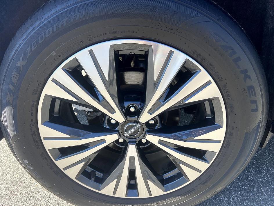 used 2023 Nissan Rogue car, priced at $23,975