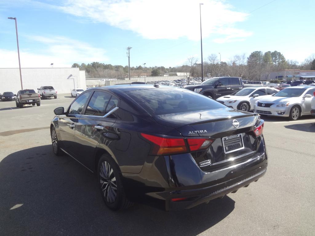 used 2023 Nissan Altima car, priced at $19,477