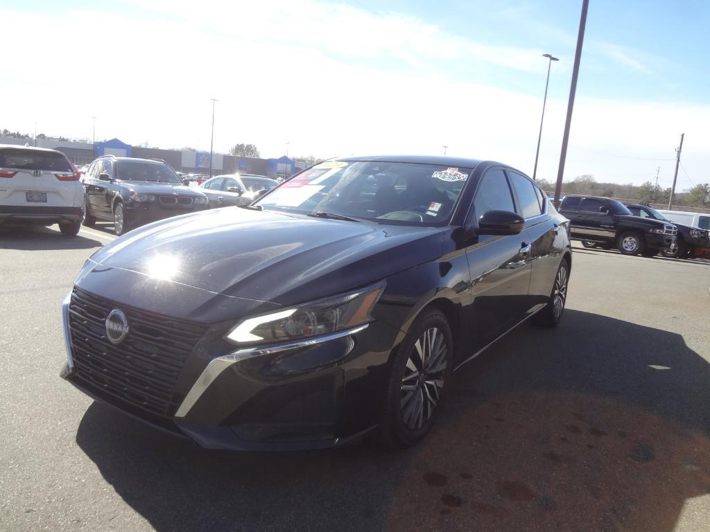 used 2023 Nissan Altima car, priced at $19,477