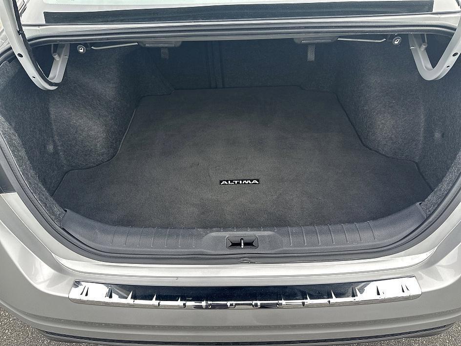 used 2019 Nissan Altima car, priced at $17,975