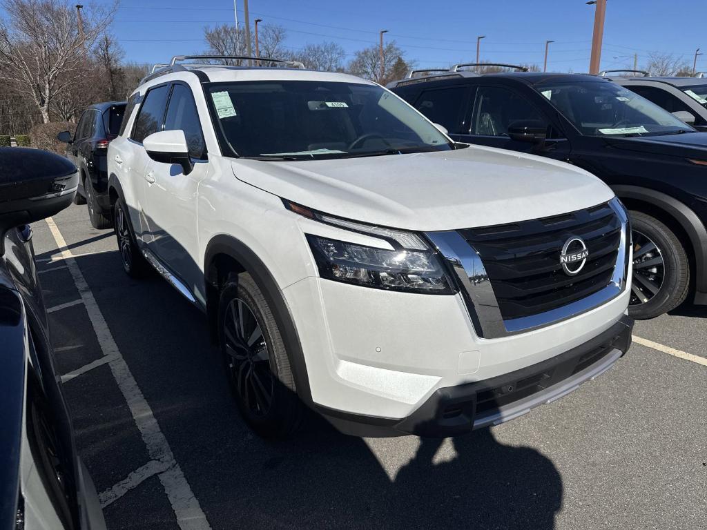 new 2025 Nissan Pathfinder car, priced at $53,030