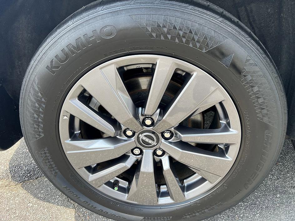 used 2022 Nissan Pathfinder car, priced at $26,988