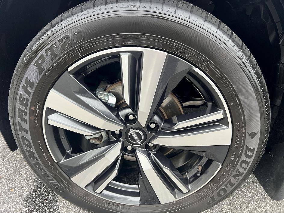 used 2024 Nissan Rogue car, priced at $27,975