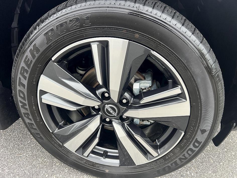 used 2024 Nissan Rogue car, priced at $27,975