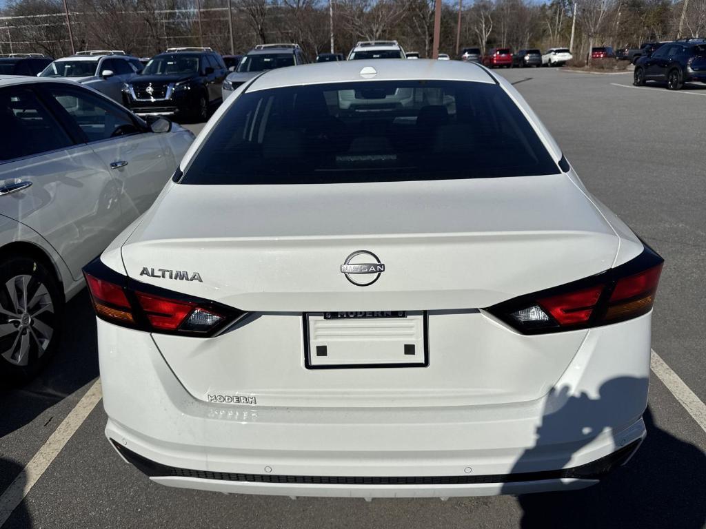 new 2025 Nissan Altima car, priced at $25,250