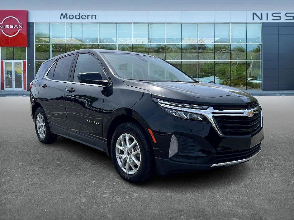 used 2023 Chevrolet Equinox car, priced at $21,275