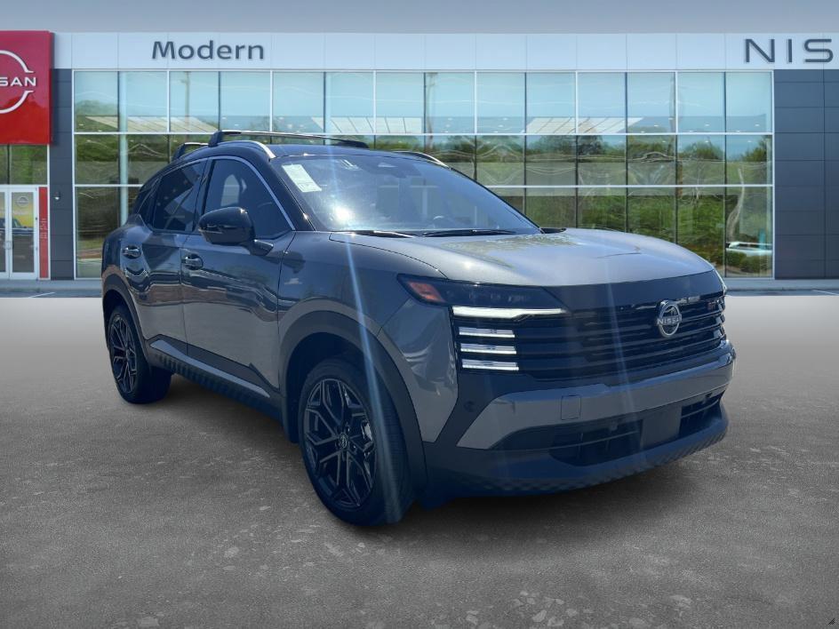 new 2025 Nissan Kicks car, priced at $32,045