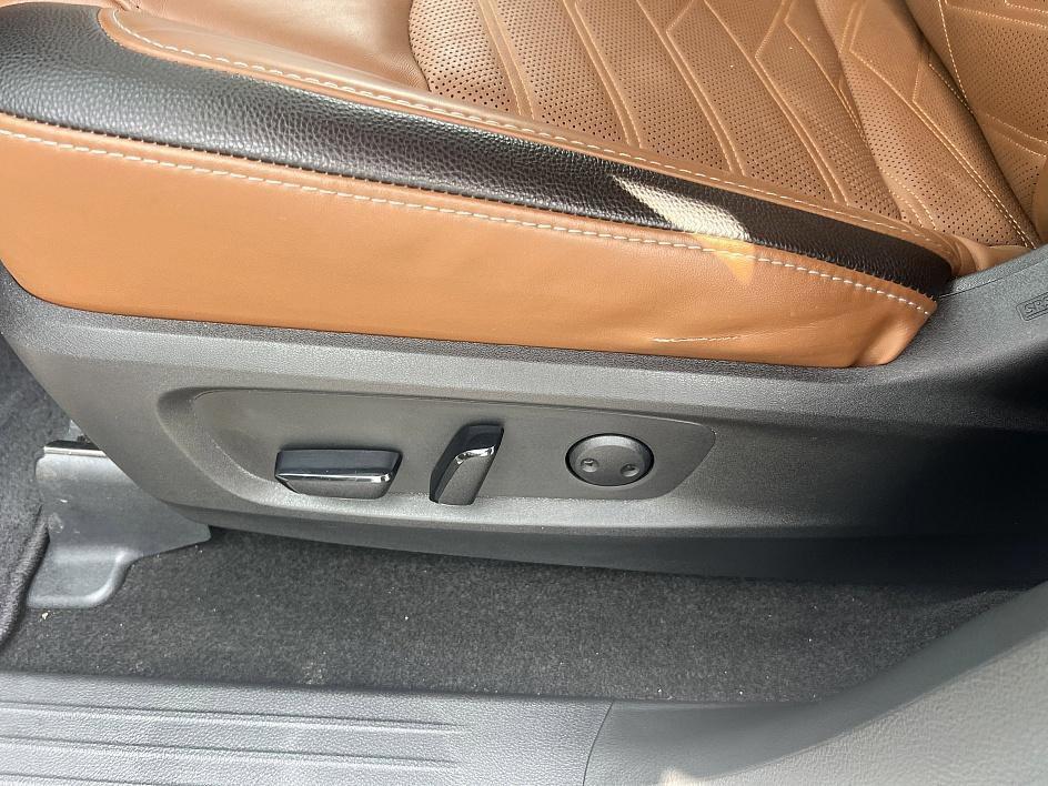 used 2023 Nissan Pathfinder car, priced at $40,488
