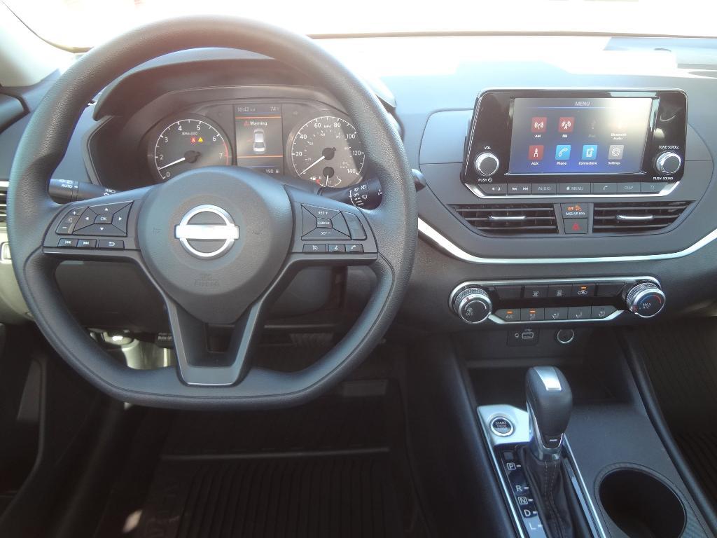 used 2023 Nissan Altima car, priced at $18,975