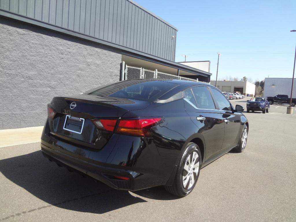 used 2023 Nissan Altima car, priced at $18,975