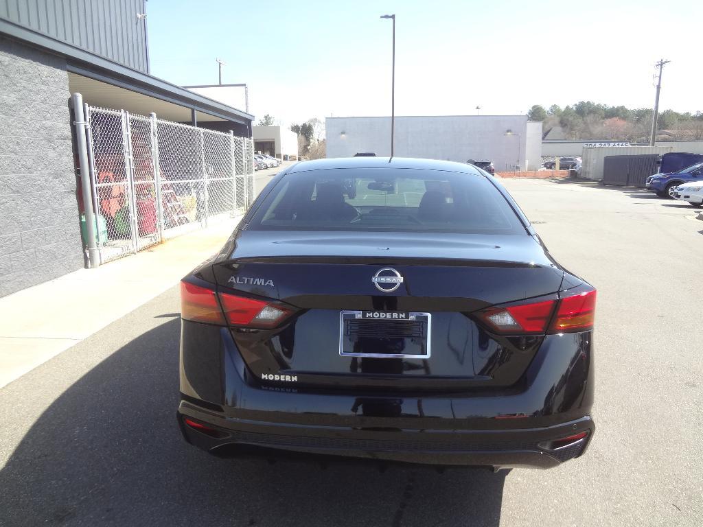 used 2023 Nissan Altima car, priced at $18,975