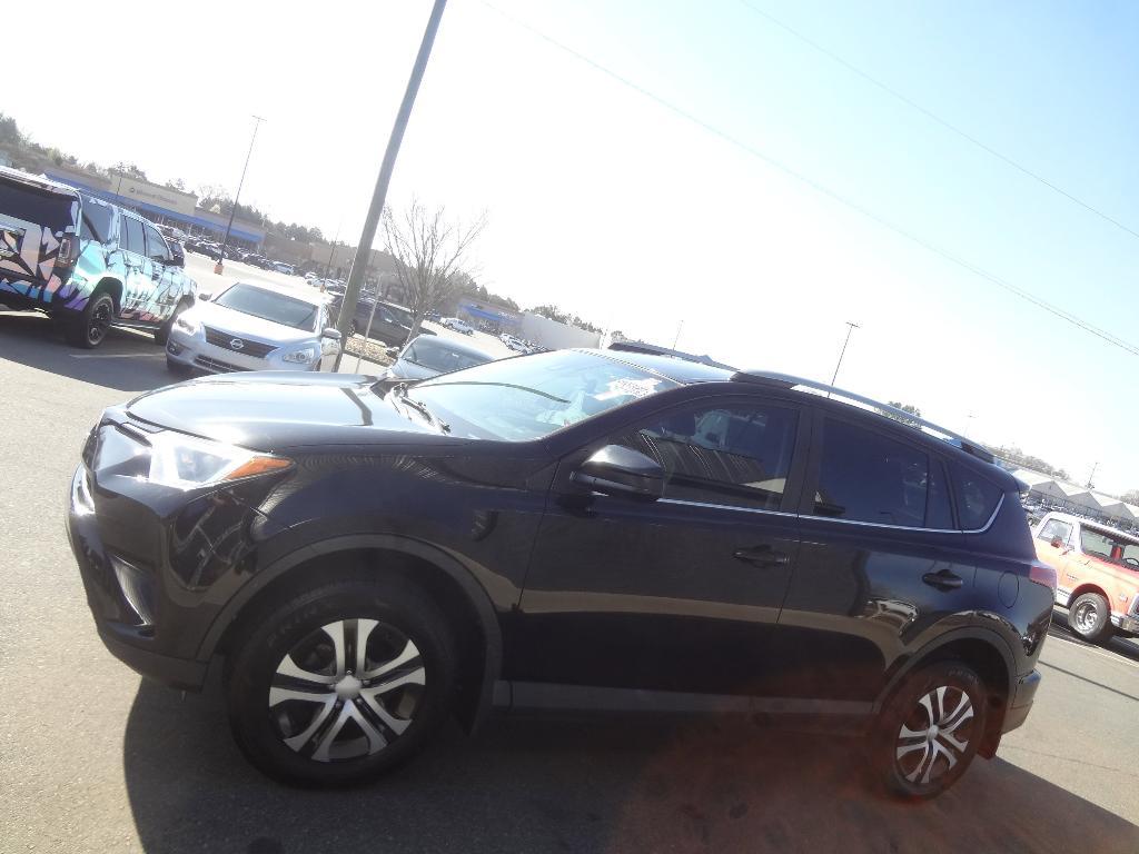 used 2018 Toyota RAV4 car, priced at $14,475