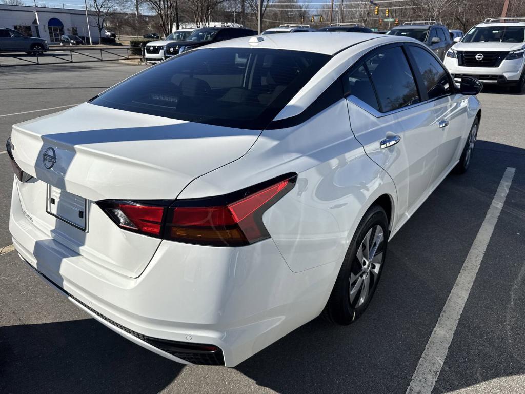 new 2025 Nissan Altima car, priced at $27,140