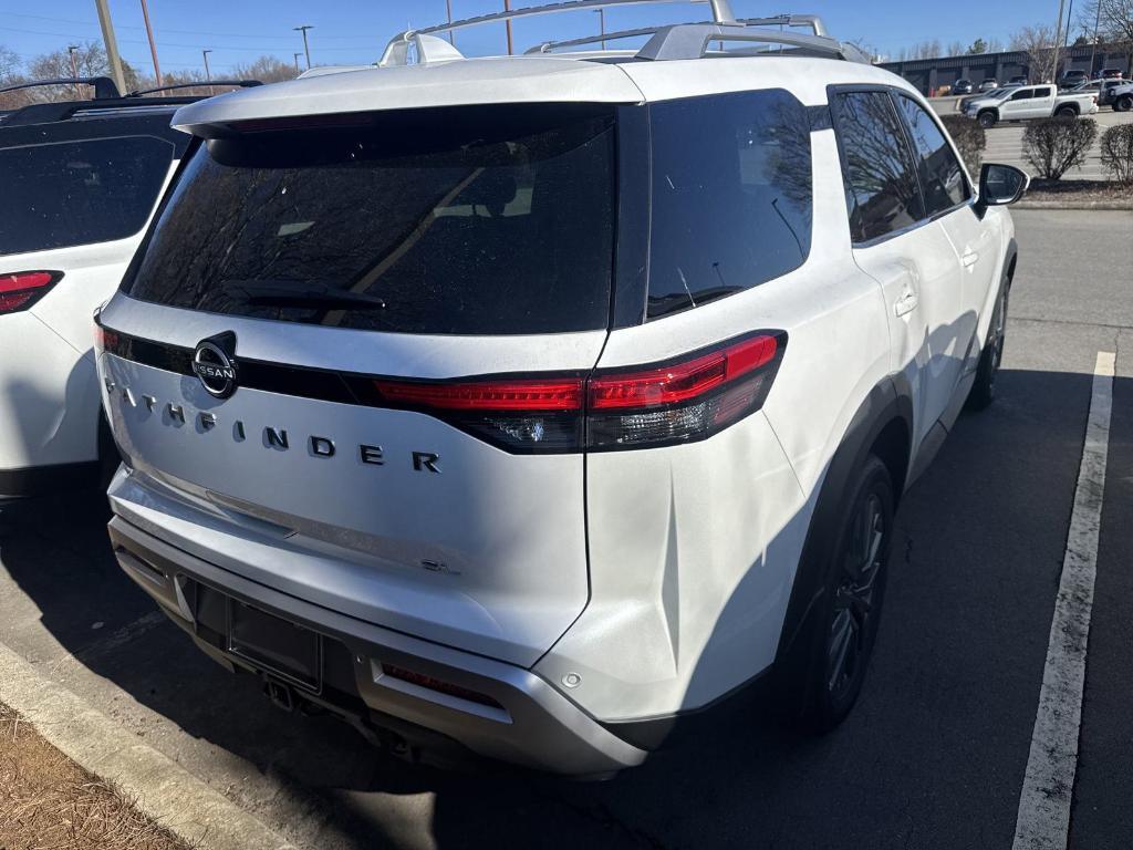 new 2025 Nissan Pathfinder car, priced at $45,365