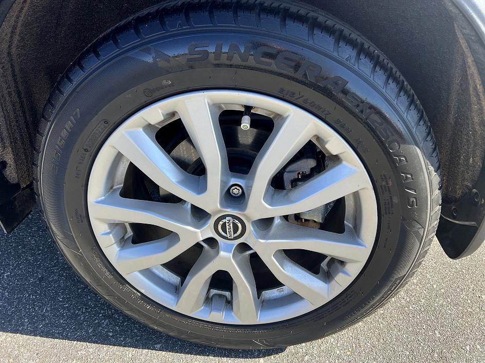 used 2022 Nissan Rogue Sport car, priced at $21,988