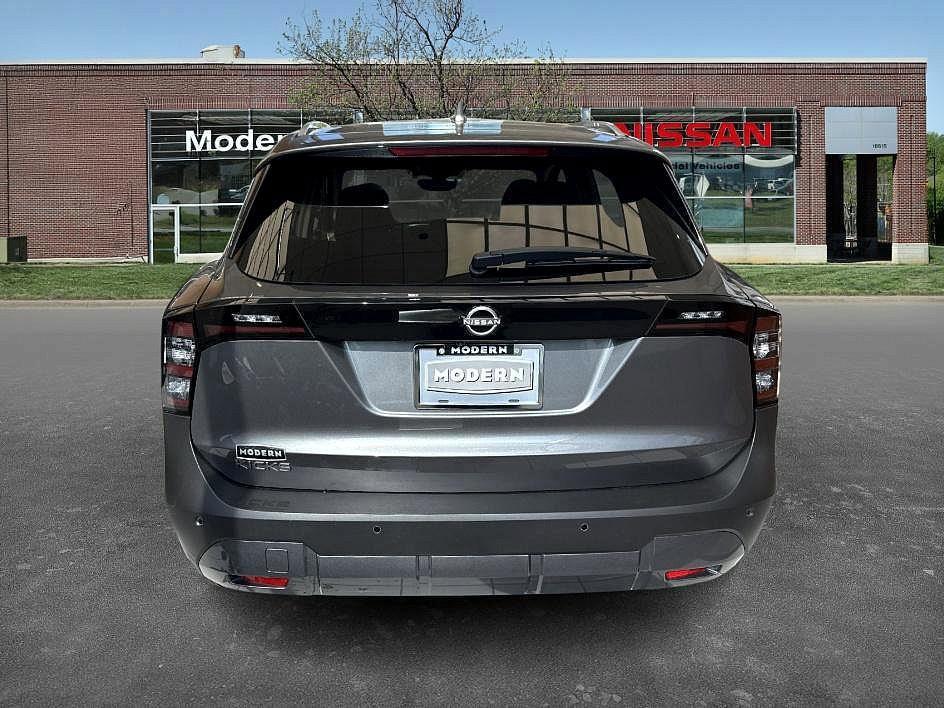 new 2025 Nissan Kicks car, priced at $25,255