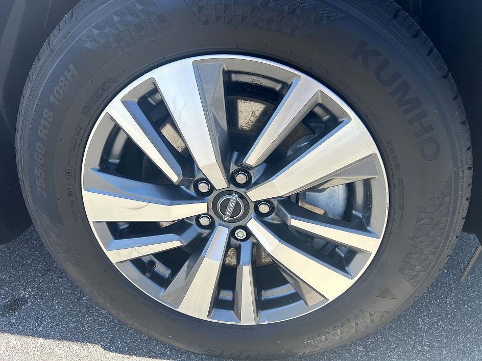 used 2024 Nissan Pathfinder car, priced at $39,475