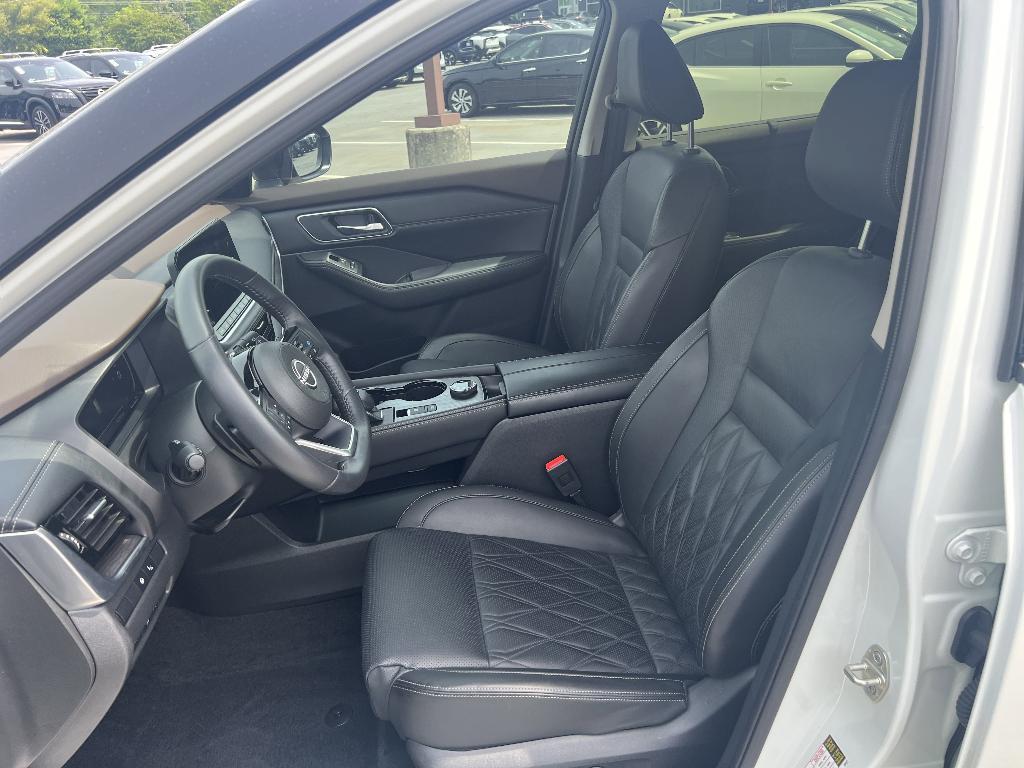 used 2023 Nissan Rogue car, priced at $30,373