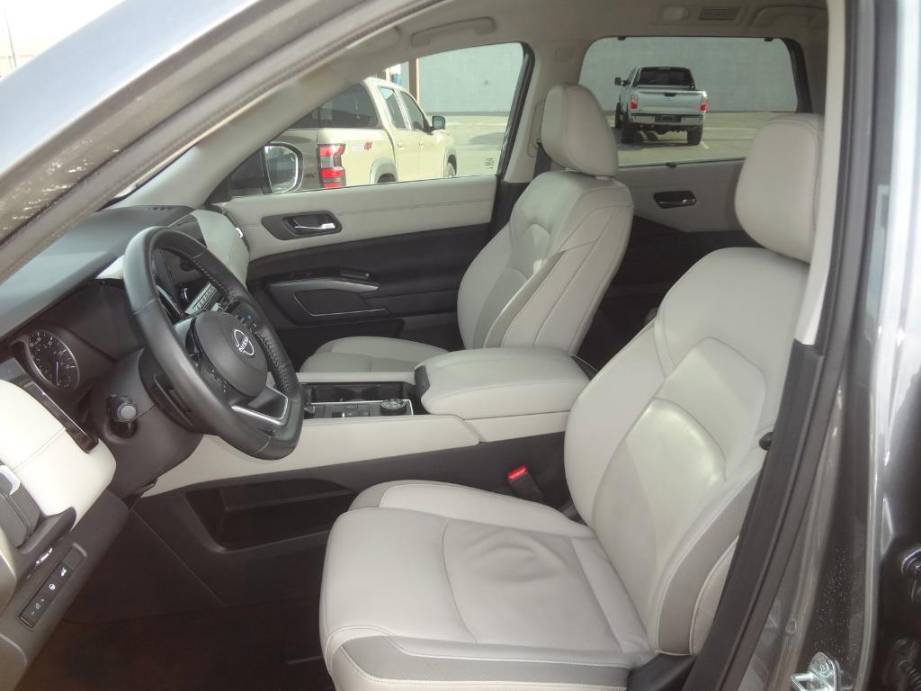 used 2023 Nissan Pathfinder car, priced at $34,975