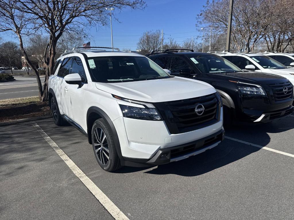 new 2025 Nissan Pathfinder car, priced at $54,140
