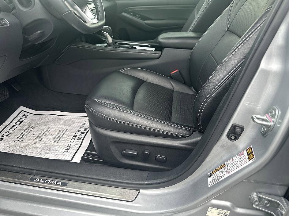 used 2022 Nissan Altima car, priced at $23,975