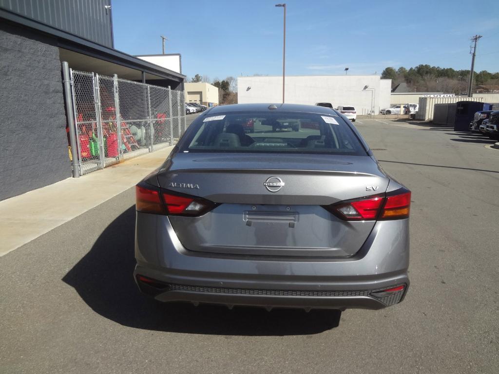 used 2024 Nissan Altima car, priced at $21,988